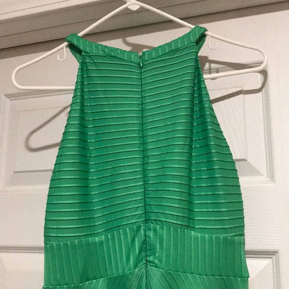 London Times Green Dress - Picture 6 of 6